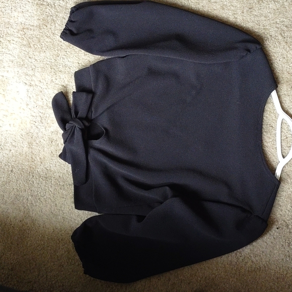 Top - Picture 2 of 4